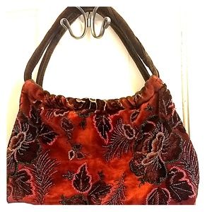Vintage Embroidered and Beaded Floral Purse